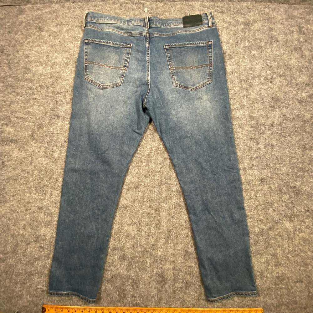 Lucky Brand 410 Athletic Slim Mens Jeans 38x32 Medium Wash Blue Denim Tapered
